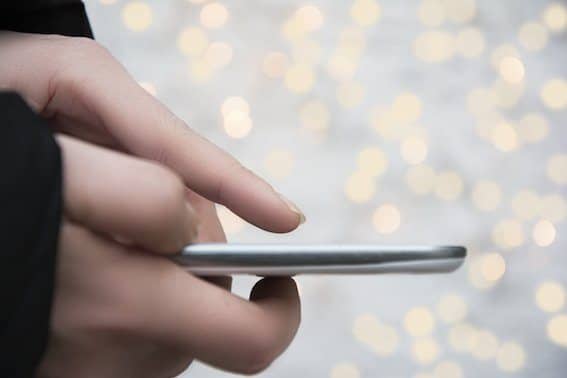 How Mobile Changes Your Holiday Email Marketing