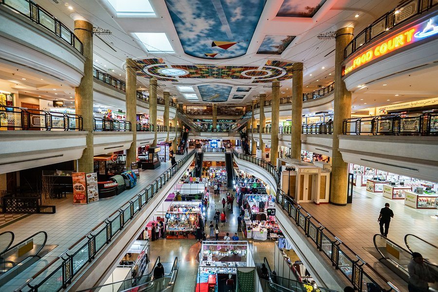 retail-holiday-revenue